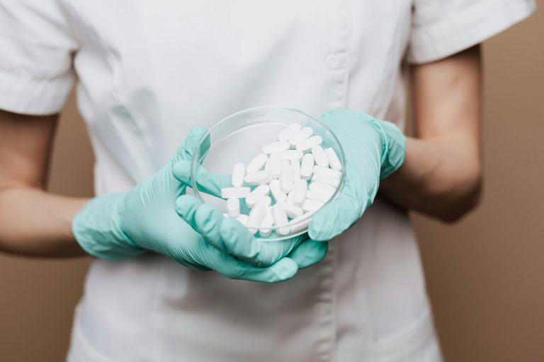 8 Features That Define the List of Third Party Manufacturing Pharma Companies in India [Infographic]